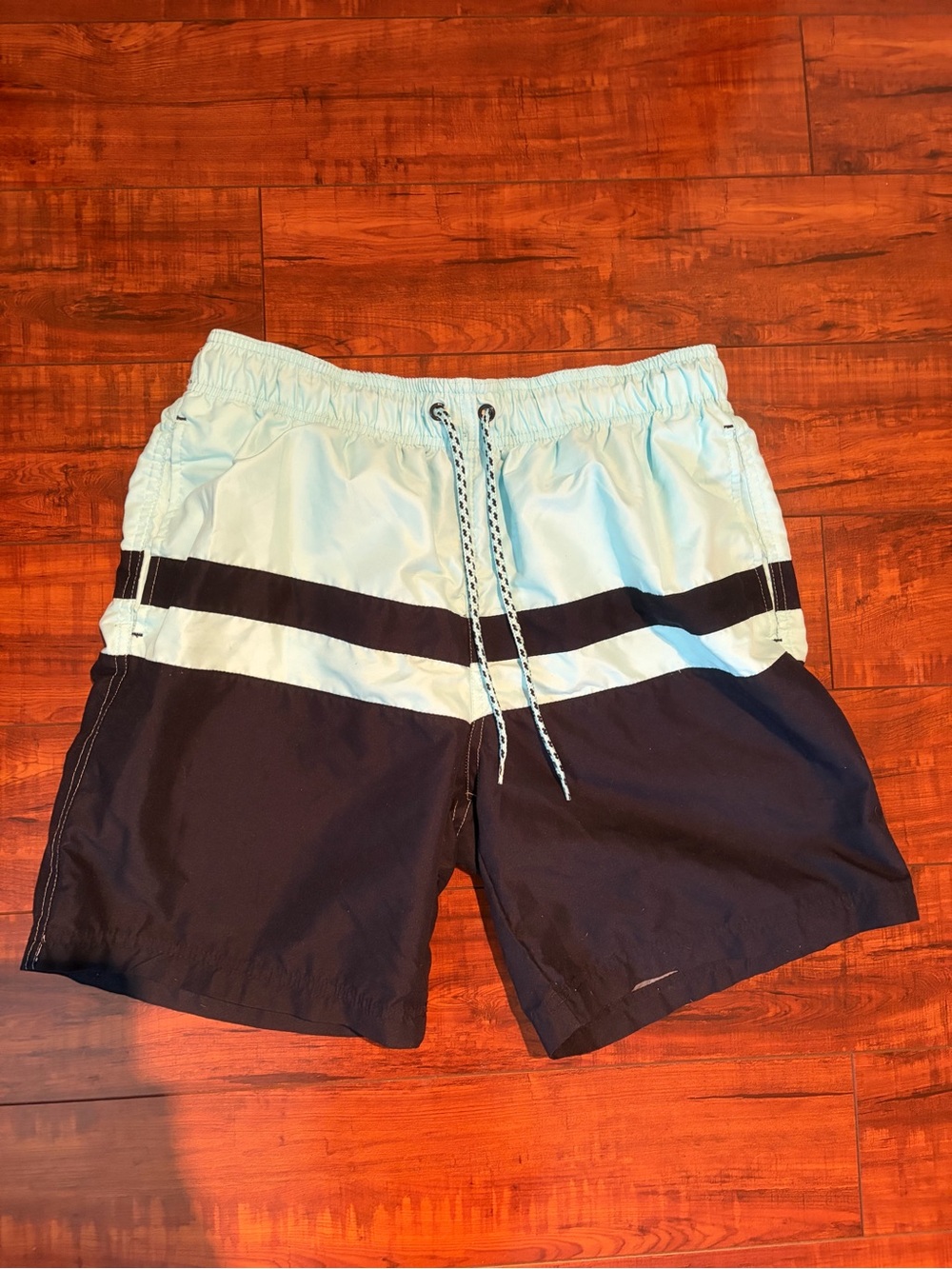 George Men's Two-Tone Swim Trunks | Size Medium